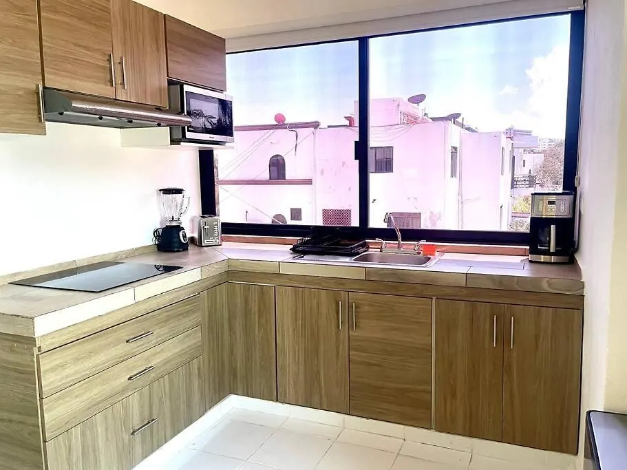 Διαμέρισμα Deco5B Spacious Downtown Studio Κανκούν