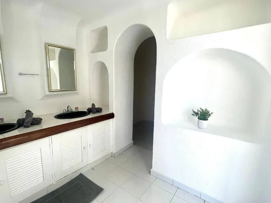 Deco5B Spacious Downtown Studio Cancún 0*,