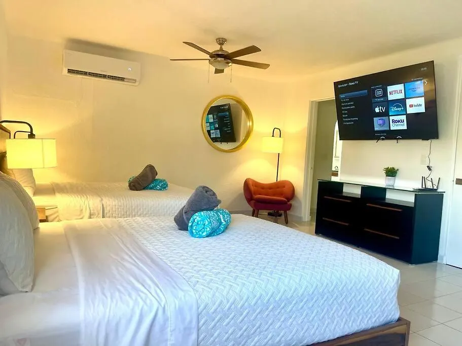 Deco5B Spacious Downtown Studio Cancún
